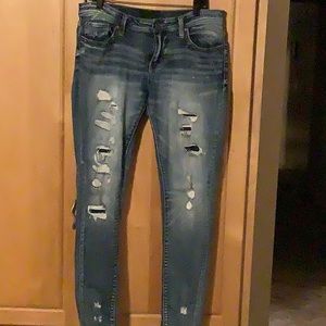 Buckle Black distressed denim